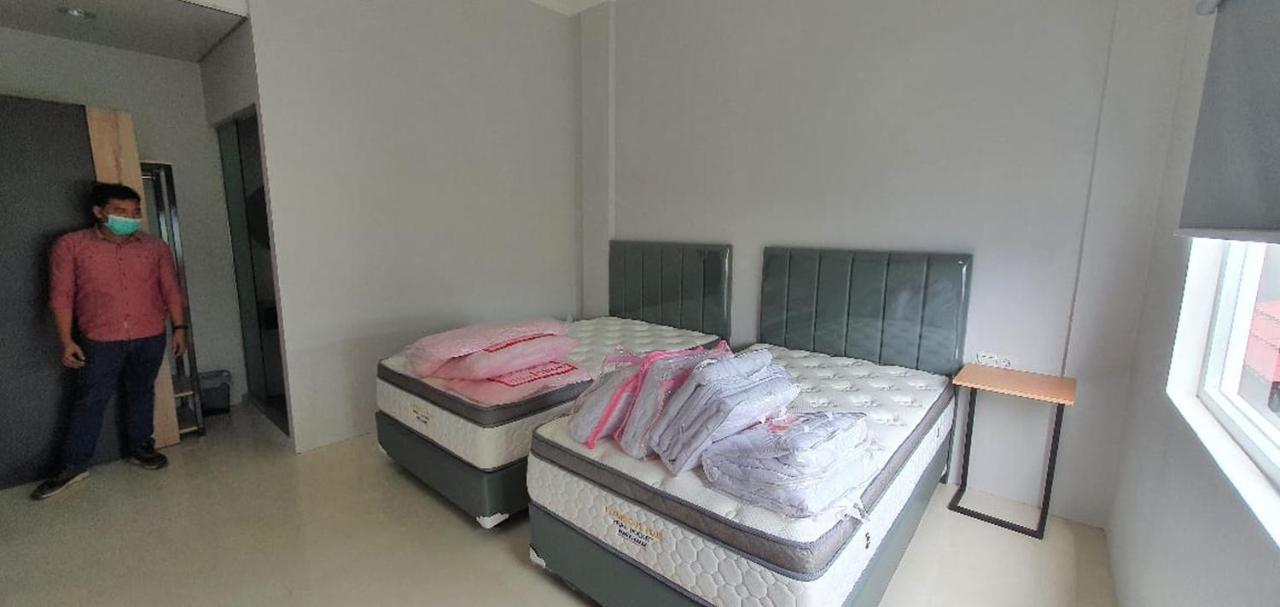 Reddoorz Plus Near Siloam Hospital Balikpapan Exterior foto