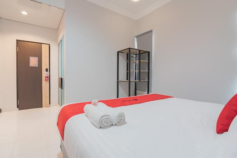 Reddoorz Plus Near Siloam Hospital Balikpapan Exterior foto