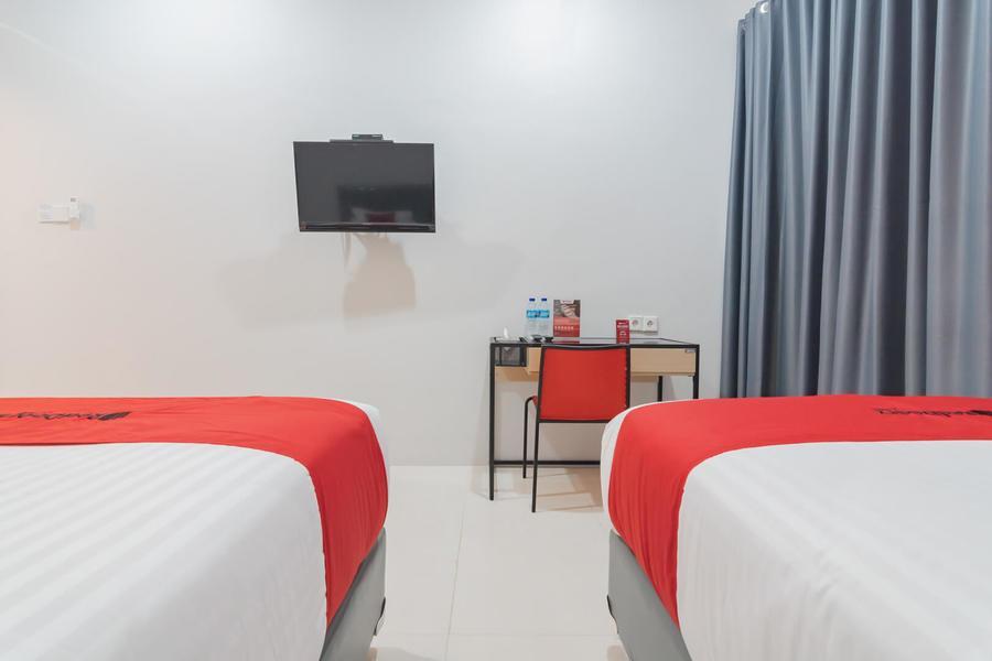 Reddoorz Plus Near Siloam Hospital Balikpapan Exterior foto